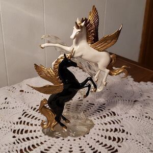 Hamilton Collection "Love Soars Eternal" from Wings of Love Collection